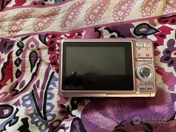 camera digitale Casio Exilim EX-Z70 7,2 megapixel