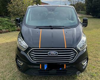 Ford tourneo custom 8 posti