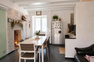 CASA SEMINDIPENDENTE A MONTOGGIO
