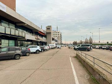 UFFICIO A SAN MARTINO BUON ALBERGO