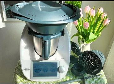 Bimby TM6 completo – condizioni ottime