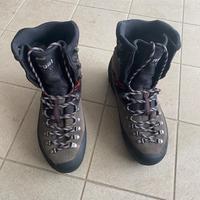 Scarponi La sportiva Nepal n. 43