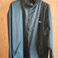 Giacca nera impermeabile, taglia M