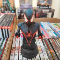 Diamond Select Toys - Marvel Comic Miles Morales