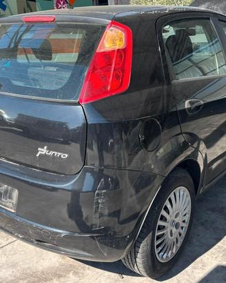 FIAT GRANDE PUNTO per ricambi usati