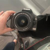 Canon EOS 450D con obiettivo 18-55 mm