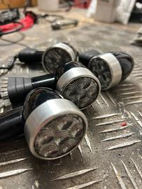 Frecce triumph led per modern classic