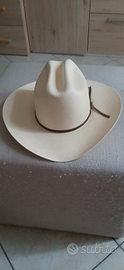 Cappello bianco da cowboy