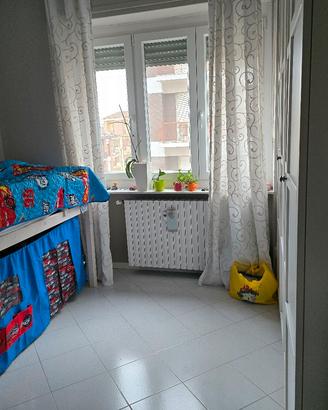 🛏️ Letto a soppalco per bambini – tema Cars/Caste