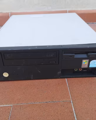 PC Fujitsu Siemens completo