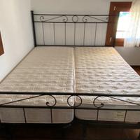 Letto matrimoniale in ferro