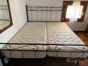 Letto matrimoniale in ferro
