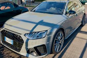 Audi A4 Avant 40TDI