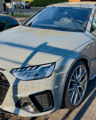 Audi A4 Avant 40TDI