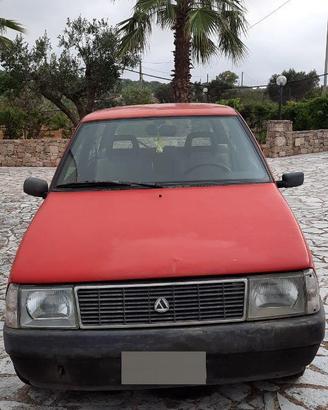 Lancia y10