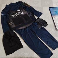 vestito polizia
