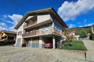 VILLA SINGOLA A VILLAR PEROSA