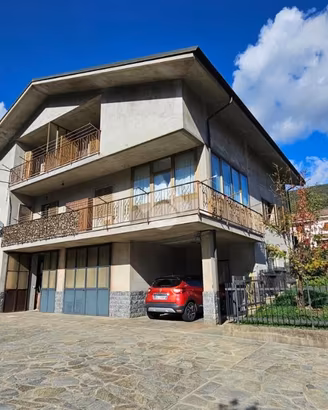 VILLA SINGOLA A VILLAR PEROSA