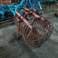 benne per caricaletame o escavatore