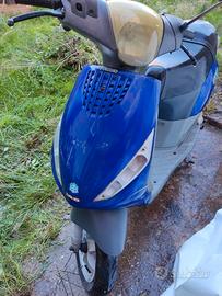Scooter zip 50