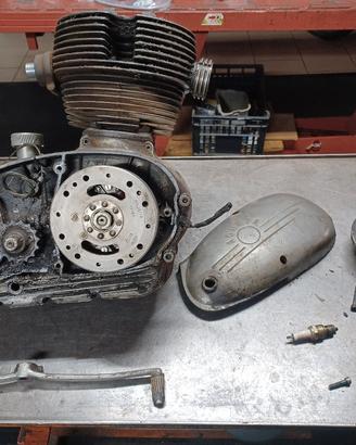 MV Agusta 125 ricambi motore anni 50 e 60