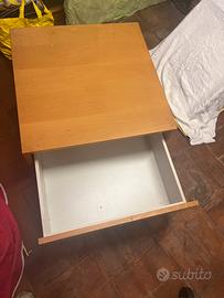 Mobile contenitore in legno