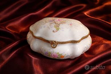 Portagioielli Limoges in porcellana decorata