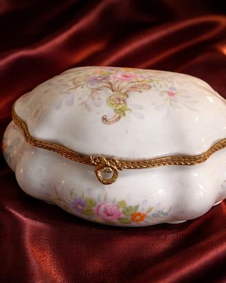Portagioielli Limoges in porcellana decorata