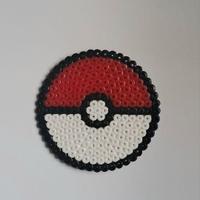 Poké Ball Pokémon in Perler Beads – Creazione Arti