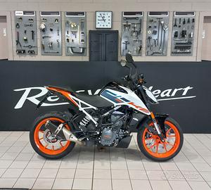 KTM 125 Duke ABS