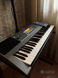 Yamaha PSR-E353 - Tastiera con supporto