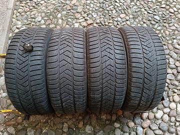 gomme 225 45 18 95V Pirelli invernali 70-75% 