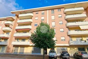 3 LOCALI A FROSINONE