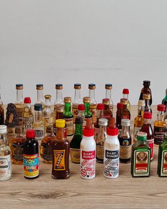 Lotto 57 Mignon Liquori Amari Collezione
 vintage