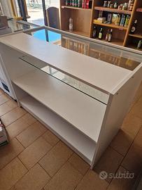 Banco espositivo , vetrina.