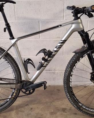 MTB Canyon Exceed 7 carbonio 29