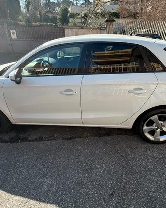 Audi A1 SPORTBACK  1.4 TDI ULTRA