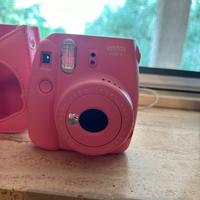 Polaroid instax mini 9