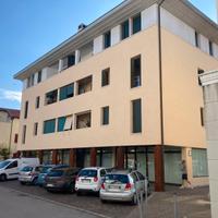 Negozio/ufficio con vetrina. Spinea centro