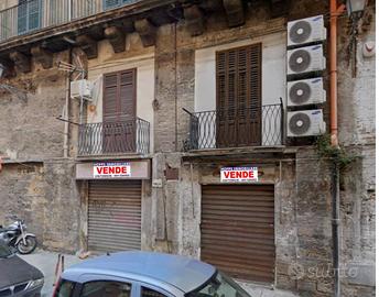 MAGAZZINO: VIA CESARE BATTISTI tra Via Maqueda e i