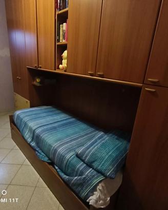 Armadio a ponte completo di due reti singole