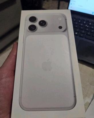 Iphone 17 pro silver