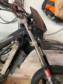 SMEMBRO yamaha dt