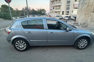 Opel astra 1900 cv 120