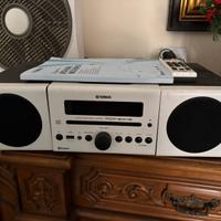 Impianto stereo Yamaha MCR-B043D