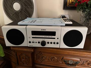 Impianto stereo Yamaha MCR-B043D