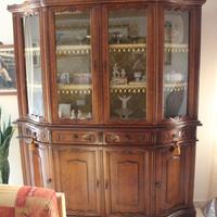 Credenza con alzata antiquariato