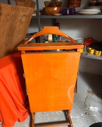 Appendiabiti vintage in legno – stile anni ‘60