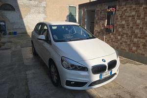 BMW -Serie 2 AT-  -F45-  -2015-