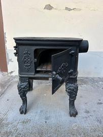 Stufa Antica in Ghisa a Legna - Primi '900